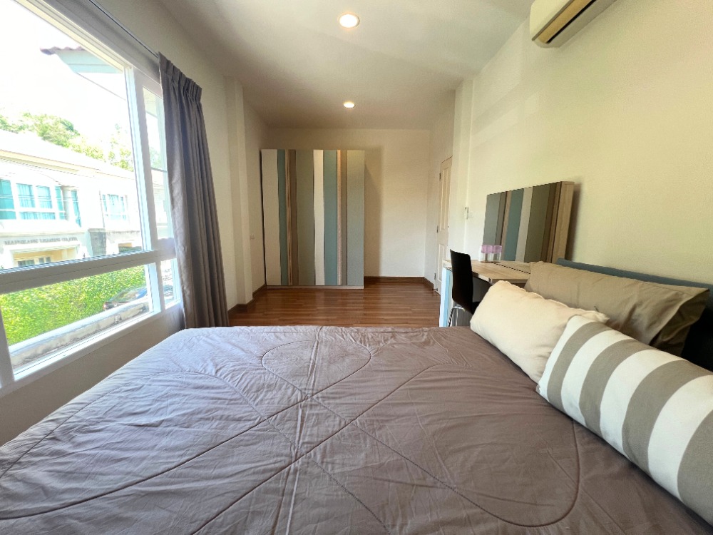 For SaleHousePattaya, Bangsaen, Chonburi : Single house for sale, Casa Legend Sriracha, Suan Suea, 60.1 sq m., 3 bedrooms, 3 bathrooms, beautifully decorated, ready to move in.