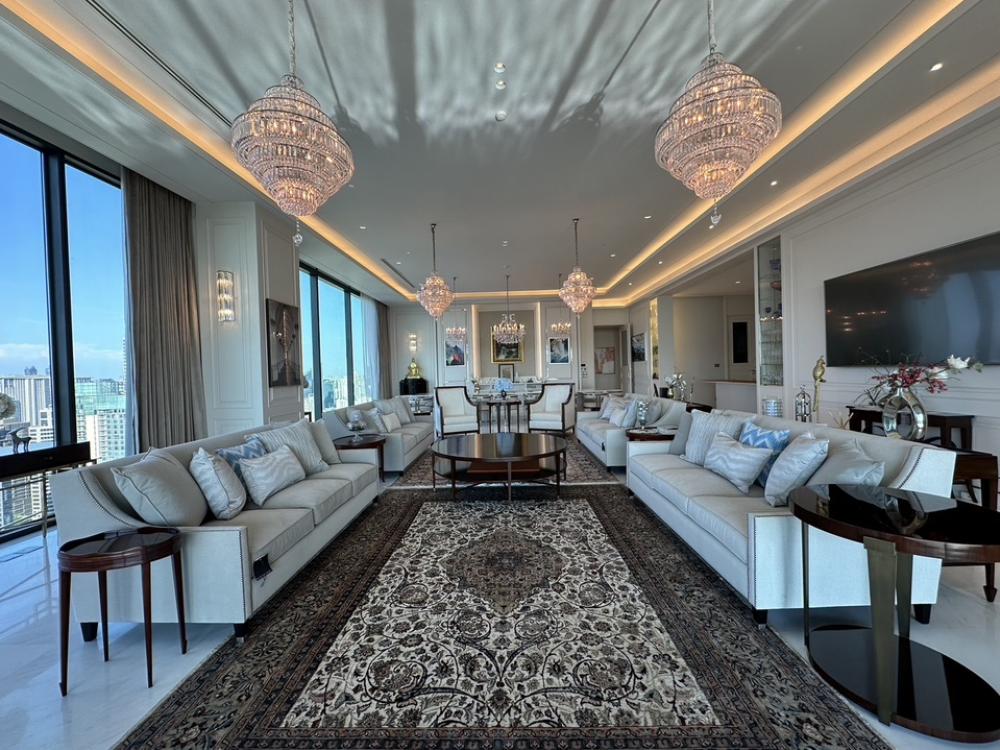 ให้เช่าคอนโดวิทยุ ชิดลม หลังสวน : Rental / Selling : Penhouse On The Residences At Sindhorn Kempinski Hotel Bangkok , 4 Bed 5 Bath 1 Maid's room , 513.68 Sq.m , 30+ Floor