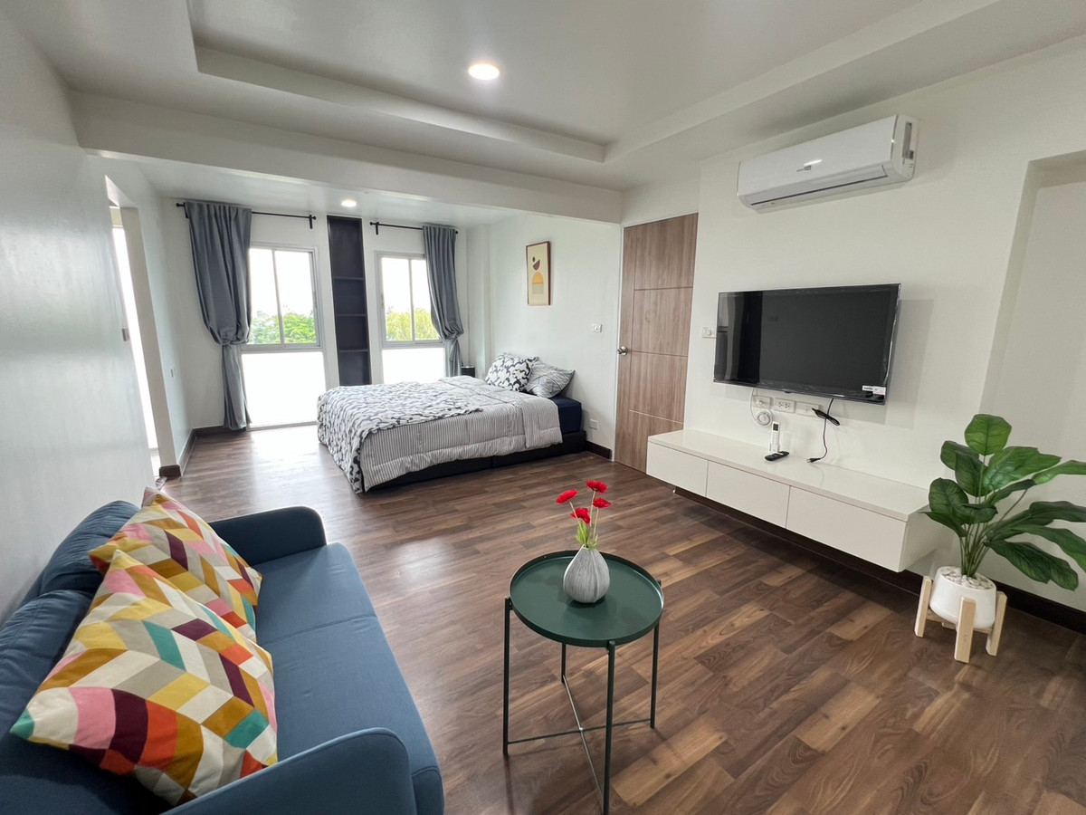 For RentCondoNawamin, Ramindra : 🔆 Condo for rent, Parc Exo Kaset-Nawamin, Building F, has a washing machine. Ready to move in immediately