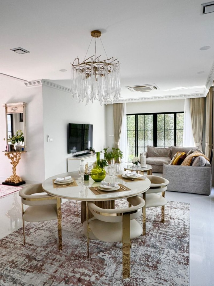 ขายบ้านพัฒนาการ ศรีนครินทร์ : 👉ขายบ้านสุดหรูสไตล์ French Chateau แปลงหัวมุม หมู่บ้านนันทวัน พระราม9-กรุงเทพกรีฑาตัดใหม่ แปลงหัวมุม ใกล้เดอะ ไนน์ พระราม ทางพิเศษศรีรัช
