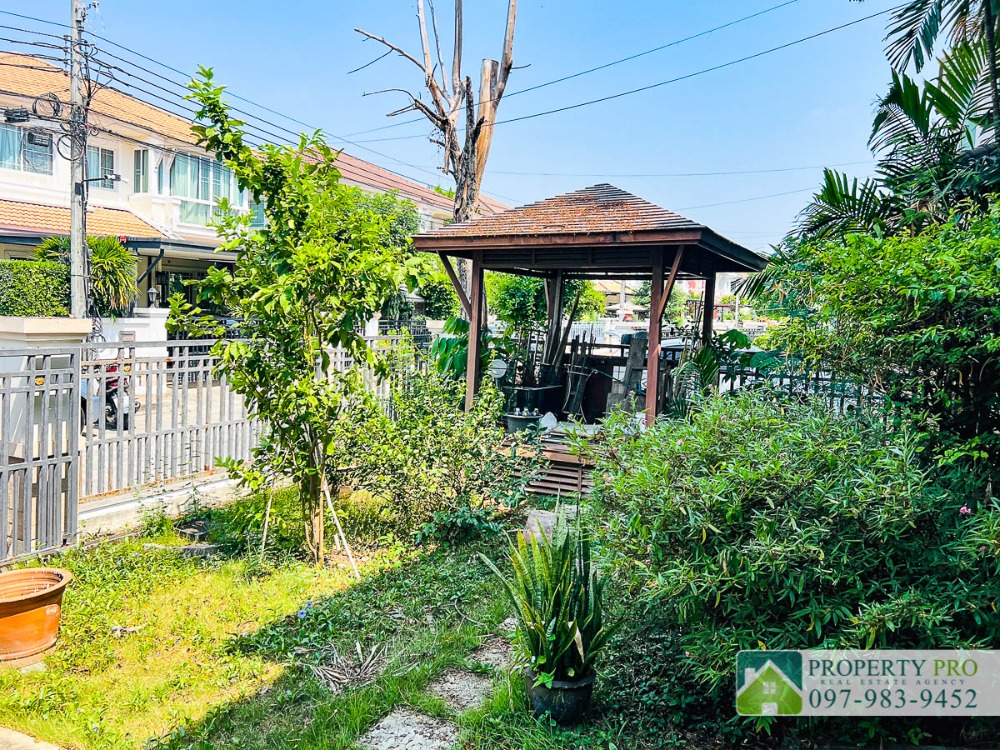 For SaleHouseSamut Prakan,Samrong : House for Sale at Nantawan Srinakarin, 3 bedroom 71 sqw 185 sqm Near MRT Si Thepa, Thepharak, Samrong : EL24S-017