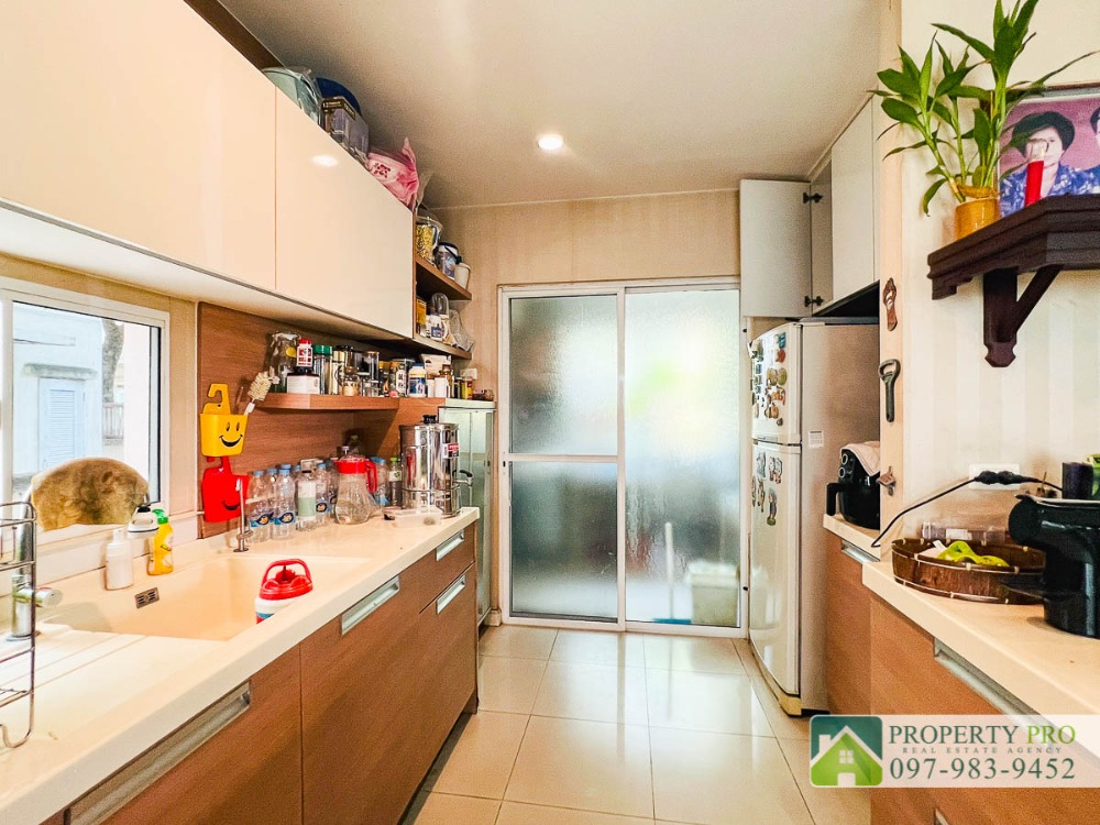 For SaleHouseSamut Prakan,Samrong : House for Sale at Nantawan Srinakarin, 3 bedroom 71 sqw 185 sqm Near MRT Si Thepa, Thepharak, Samrong : EL24S-017