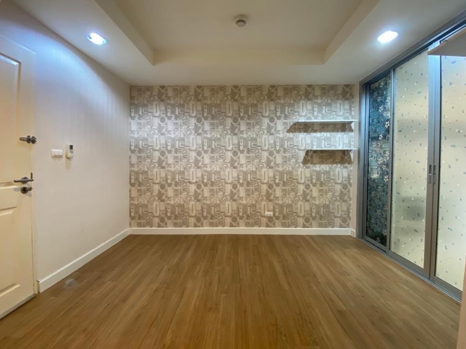 ขายคอนโดรัชดา ห้วยขวาง : ✅ S-TKRD101 ✅ Line : @p2nproperty