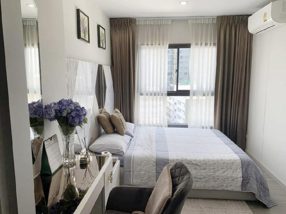ให้เช่าคอนโดปิ่นเกล้า จรัญสนิทวงศ์ : The Parkland Charan - Pinklao Condo for rent : 1 bedroom room for 35 sqm. Pool View​ on 8th floor A building​. With fully furnished and electrical appliances. Next to MRT Bangyikhan.Rental only for 17,000 / m.