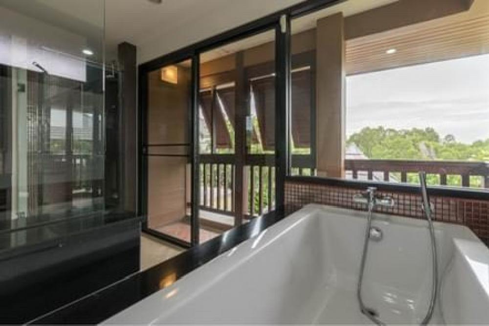 ขายบ้านพัทยา บางแสน ชลบุรี สัตหีบ : 📢👇Luxury pool Villa at horseshoe point village Pattaya, good compound, high security, quiet and peaceful with garden, private pool