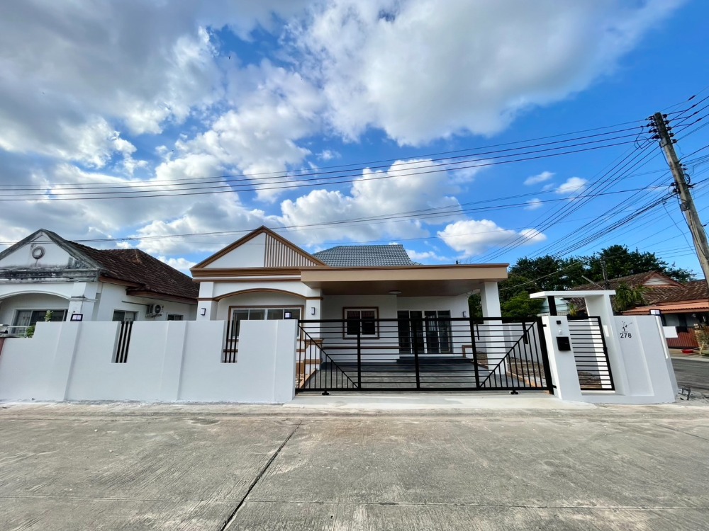 For SaleHousePhuket : Phanason Parkville 3 / Single house Thalang, corner plot