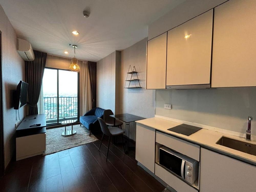 For SaleCondoSukhumvit, Asoke, Thonglor : For sale: 1 bedroom Condo C Ekkamai, 2 rooms to choose from, 27th and 28th floors.