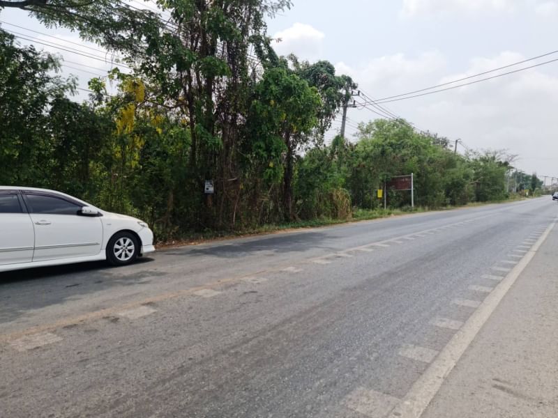 For SaleLandPathum Thani,Rangsit, Thammasat : Empty land for sale, area 98 sq m., Lam Luk Ka Road, Khlong 12, Lam Sai Subdistrict, Lam Luk Ka District, Pathum Thani Province.