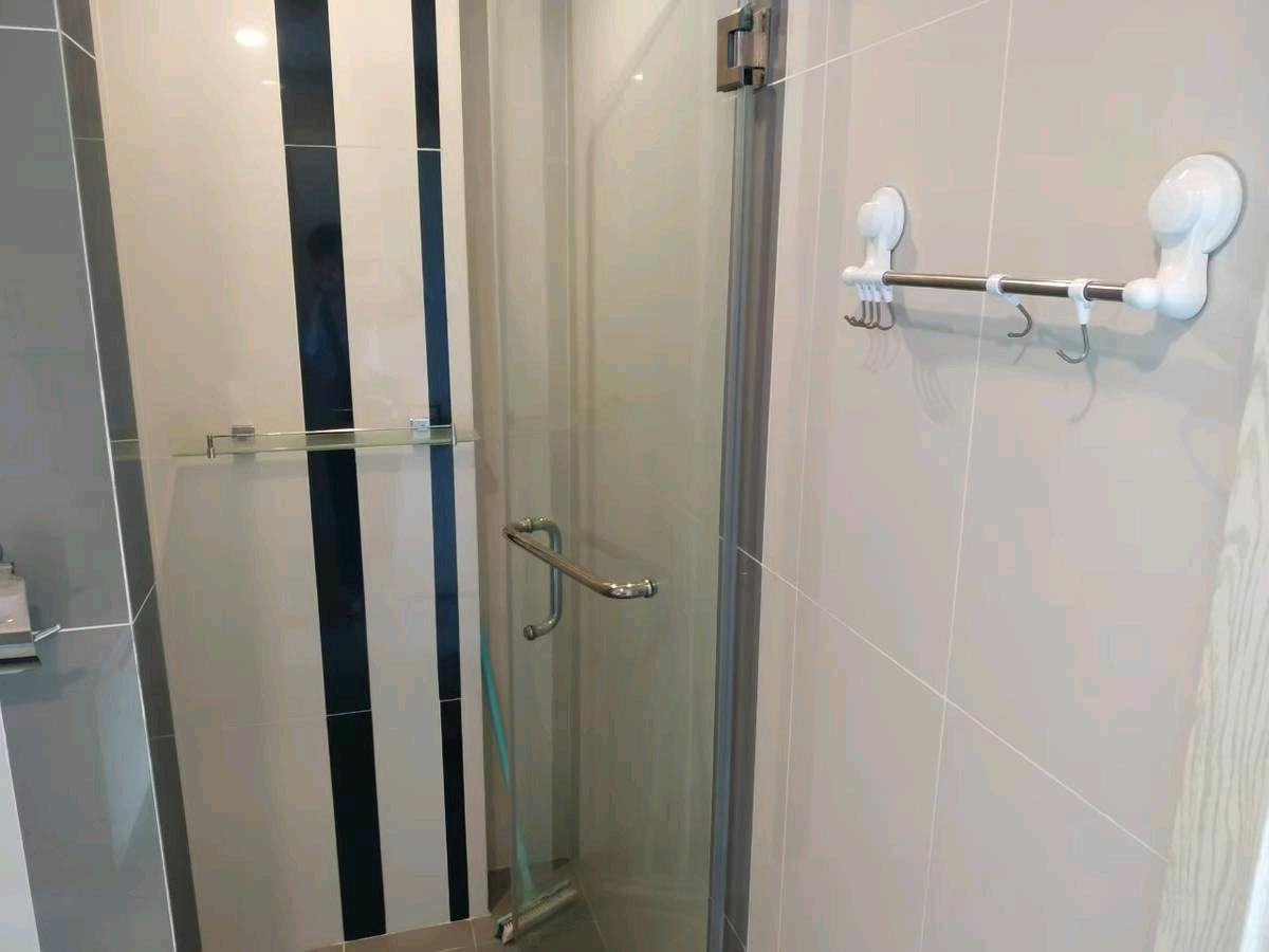 For RentCondoOnnut, Udomsuk : 🔥🔥 Condo Artemis for rent, at the entrance of Sukhumvit Soi 77, near Bic C, Lotus, Habito mall and Century On Nut, can walk to the BTS. Convenient to walk, not lonely. There is a footbridge in front of the project. The project has vans sent to BTS. Leavin