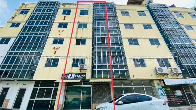 For SaleShop HouseNawamin, Ramindra : Commercial building, Makmai, next to Sukhapiban 5 Road, prime location, opposite Wongsakorn Market.