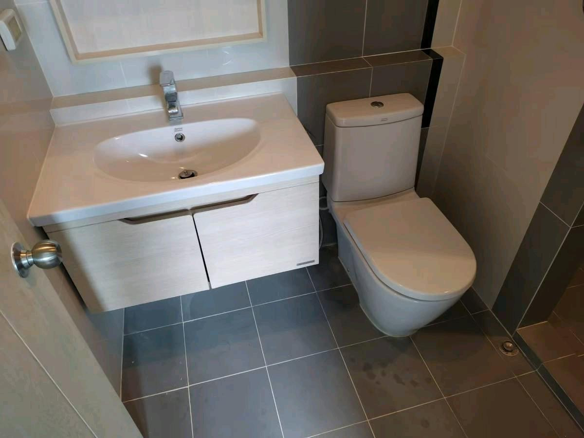 For RentCondoOnnut, Udomsuk : 🔥🔥 Condo Artemis for rent, at the entrance of Sukhumvit Soi 77, near Bic C, Lotus, Habito mall and Century On Nut, can walk to the BTS. Convenient to walk, not lonely. There is a footbridge in front of the project. The project has vans sent to BTS. Leavin