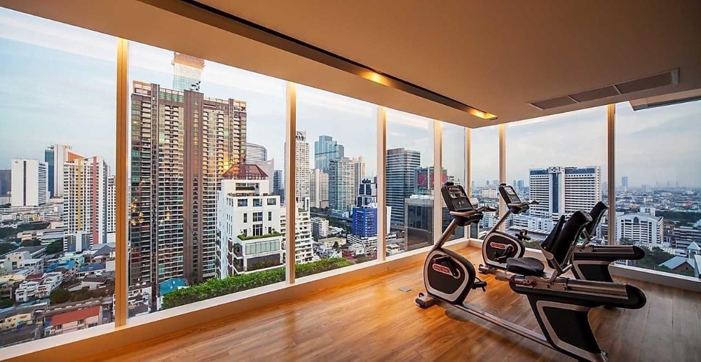 For RentCondoSathorn, Narathiwat : For rent✨The Room Sathorn - TanonPun✨ Fully furnished, electrical appliances. Convenient transportation, close to Sathorn Road, only 200 m.