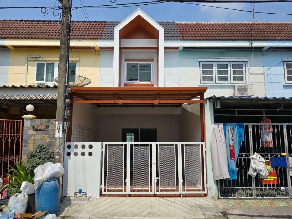 ขายทาวน์โฮมมีนบุรี-ร่มเกล้า : ขายทาวน์เฮ้าส์ 2 ชั้น หมู่บ้านปรีชา 9 ซอยรามคำแหง 186 มีนบุรี รถไฟฟ้าสายสีส้ม สุวินทวงศ์ ตลาดน้ำขวัญเรียม นิคมบางชัน Airport Link วงแหวนตะวันออก