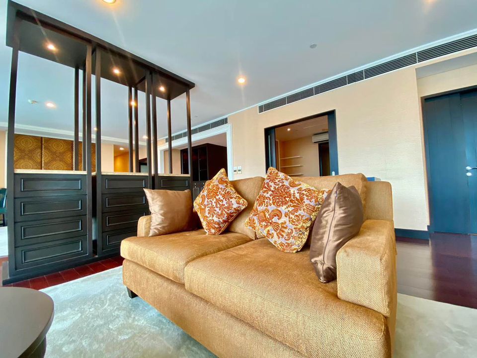 ให้เช่าคอนโดวิทยุ ชิดลม หลังสวน : คอนโดสุดหรู The Park Chidlom ห้องใหญ่ ทำเลดี แต่งครบ เดินทางสะดวก.