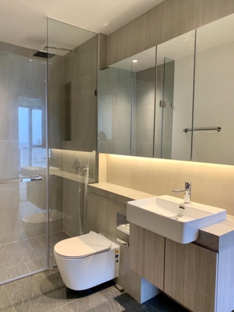 ขายคอนโดสีลม ศาลาแดง บางรัก : S-TLSL101 เดอะ ลอฟท์ สีลม ชั้น28 ทิศใต้ 48ตรม. 1นอน 1น้ำ 10.7ล้าน 064-959-8900