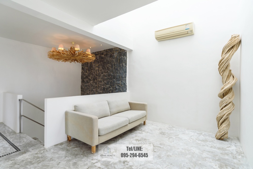 ขายบ้านหัวหิน ประจวบคีรีขันธ์ : ขายบ้านติดทะเลกุยบุรี สไตล์โมเดิร์น