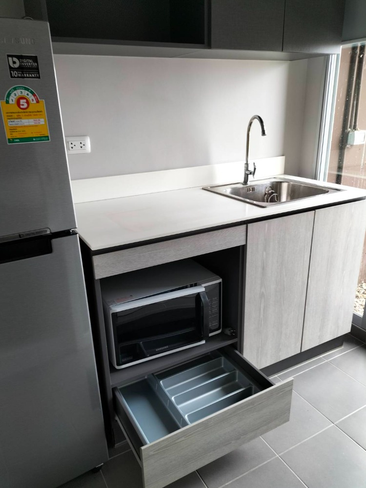 ขายคอนโดนครปฐม : ขายคอนโด ดีคอนโด แคมปัส กำแพงแสน ห่างจาก ม เกษตรศาสตร์ 150 เมตร   เฟอร์นิเจอร์ครบ พร้อมอยู๋