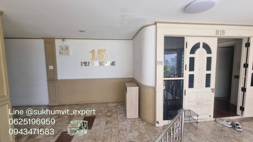 For RentCondoSukhumvit, Asoke, Thonglor : Phrom Phong Sukhumvit 39 | Pet friendly Penthouse, luxury, has a private swimming pool, 3 bedrooms, 4 bathrooms, 260 sq m., suitable for families. The atmosphere is calm and private.