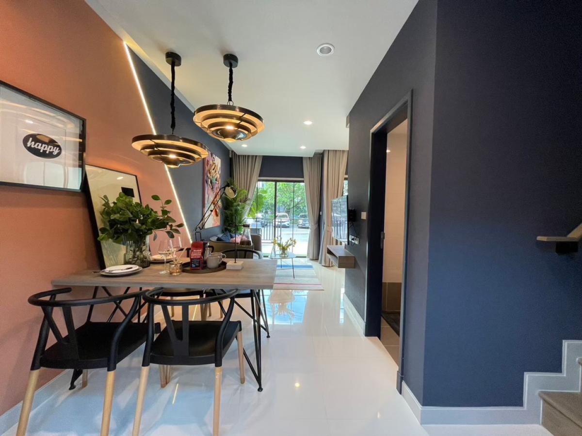 ให้เช่าทาวน์โฮมนวมินทร์ รามอินทรา : owner welcome agent ให้เช่า…โฮมออฟฟิศทำเลดีที่สุด สายไหม56 บ้านใหม่!!ราคา 35,000บาทบ้านตรงข้ามสระฟิตเนสทั้งหลังประกันเป็นค่าเช่า 2 เดือนจ่าย ล่วงหน้า 1 เดือนทำสัญญาขั้นต่ำ 1 ปี**ราคานี้รวมส่วนกลางแล้วนะคะ****เจ้าของบ้านทำประกันทรัพย์สินไว้ให้ทุกปีค่ะ**มีแ