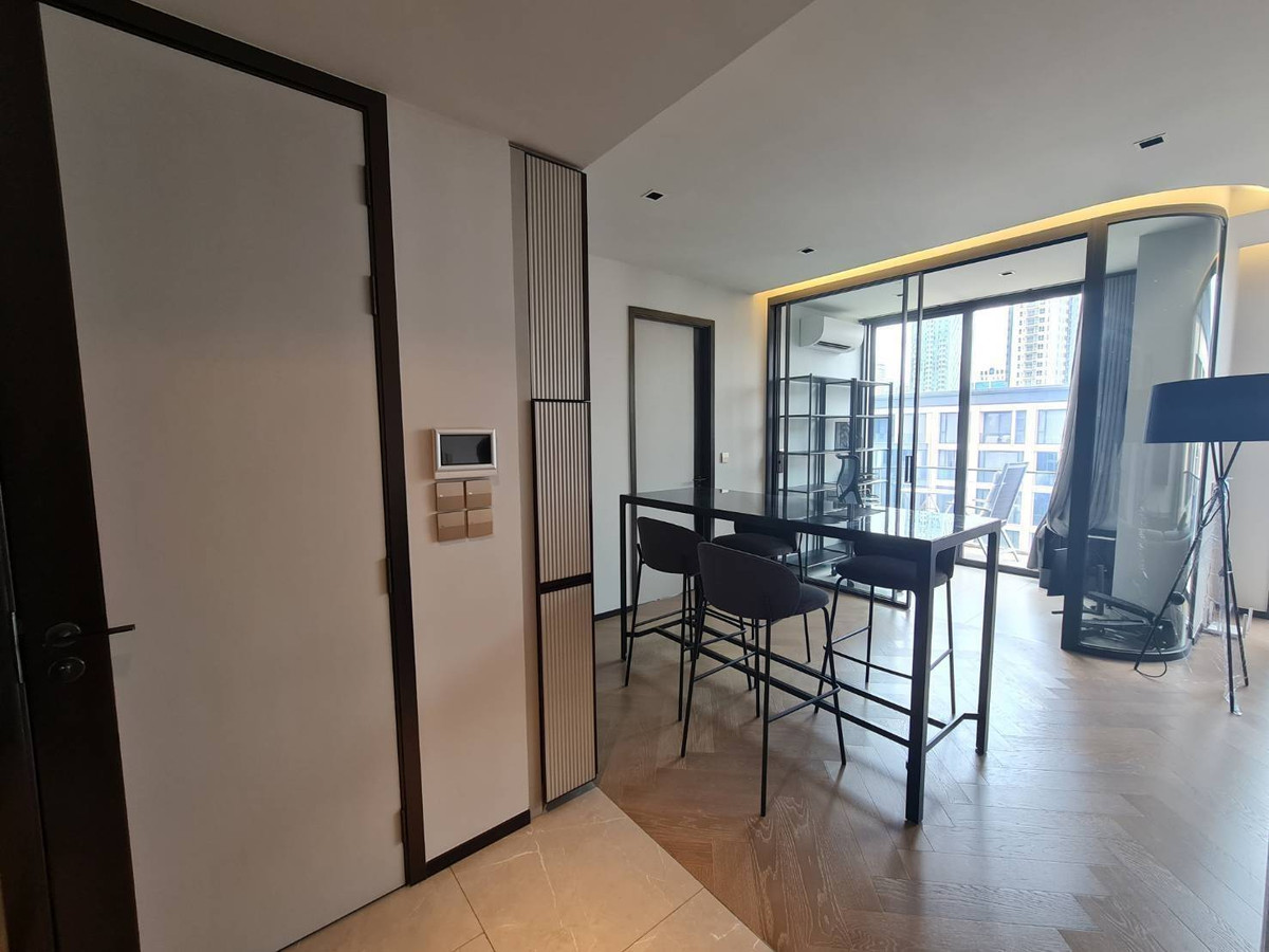 For RentCondoSukhumvit, Asoke, Thonglor : Beautiful room for sale with tenant 2 bed The Reserve Hideaway