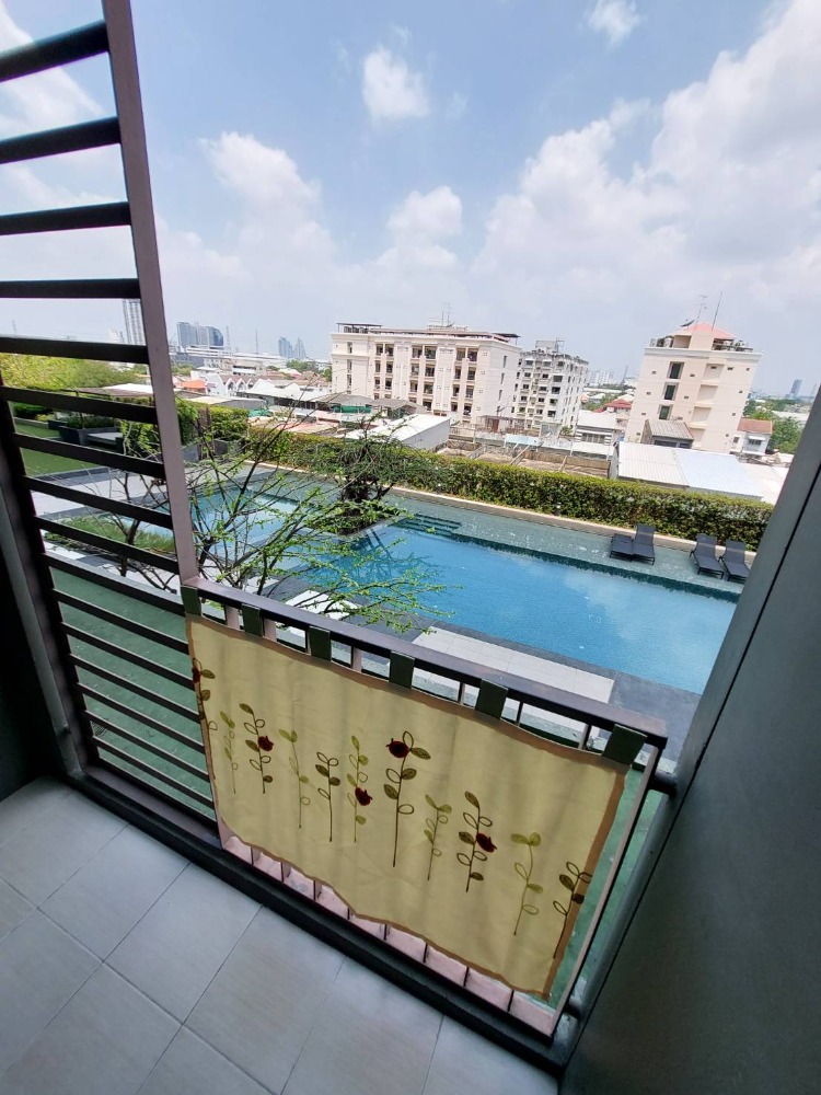 For SaleCondoBang Sue, Wong Sawang, Tao Pun : Property code 08122013, the owner is selling it himself, exactly as described, not fake, ready to move in condo, U Delight 3 Prachachuen-Bang Sue. Swimming pool view, 6th floor, size 30.62