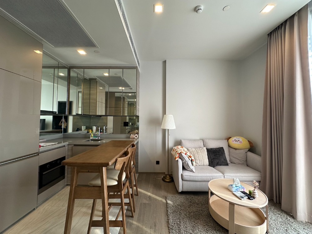 For RentCondoLadprao, Central Ladprao : For rent, 1 bedroom, high floor, garden view, in the heart of Lat Phrao Intersection.