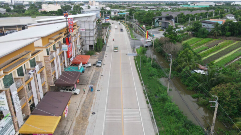 For SaleShop HouseRama5, Ratchapruek, Bangkruai : Commercial & Living space for sale, suitable for business Near the central office, City Hall Subdistrict, Bang Kruai, an area where only public companies build houses for sale.