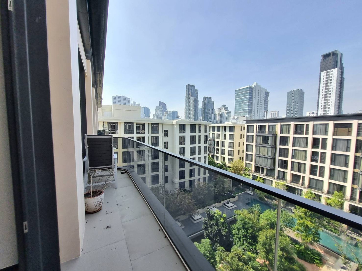 For RentCondoSukhumvit, Asoke, Thonglor : Beautiful room for sale with tenant 2 bed The Reserve Hideaway