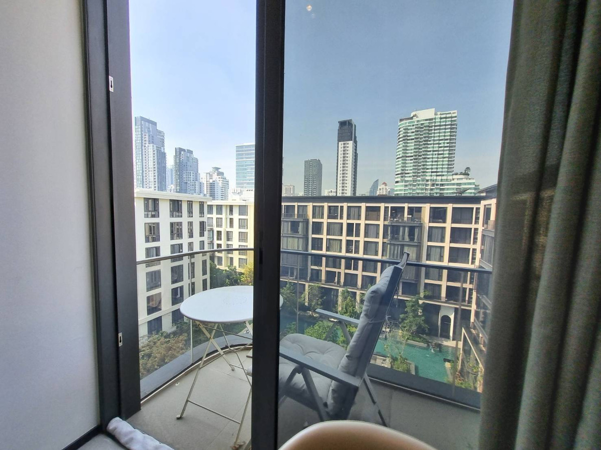 For RentCondoSukhumvit, Asoke, Thonglor : Beautiful room for sale with tenant 2 bed The Reserve Hideaway