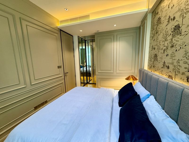 For RentCondoWitthayu, Chidlom, Langsuan, Ploenchit : For rent, 1 bedroom, corner room, fully furnished, ready to move in.