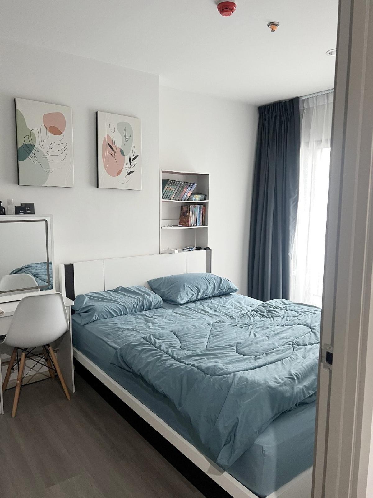 ให้เช่าคอนโดปิ่นเกล้า จรัญสนิทวงศ์ : The Parkland  Charan - Pinklao Condo for rent : 1 bed plus for 35 sqm. on 14th floor A building.with nice decorated , fully furnished and electrical appliances.Next to MRT Bangyikhan.Rental only for 15,000 / m.