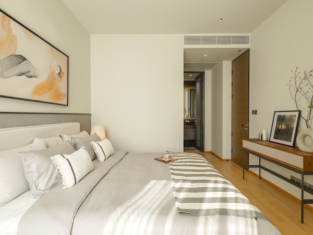 For RentCondoWitthayu, Chidlom, Langsuan, Ploenchit : for rent 1 bedroom biggest size 57sqm. fully furnished