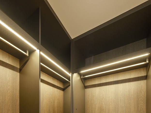 For RentCondoWitthayu, Chidlom, Langsuan, Ploenchit : for rent 1 bedroom biggest size 57sqm. fully furnished