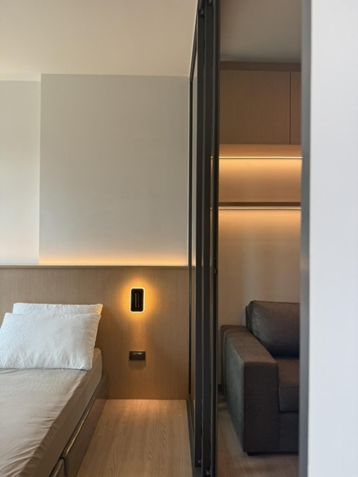 For RentCondoKasetsart, Ratchayothin : * [Rent]* Aspire Ratchayothin, Building A, Floor 6, Elephant Building near Major Ratchayothin, Kasetsart University