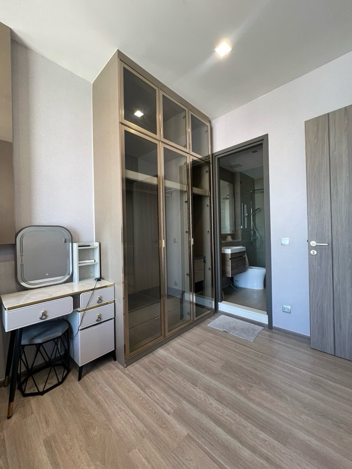 For RentCondoSathorn, Narathiwat : 🔥For rent, beautiful room, fully furnished, ready to move in, Rhythm Charoenkrung Pavilion