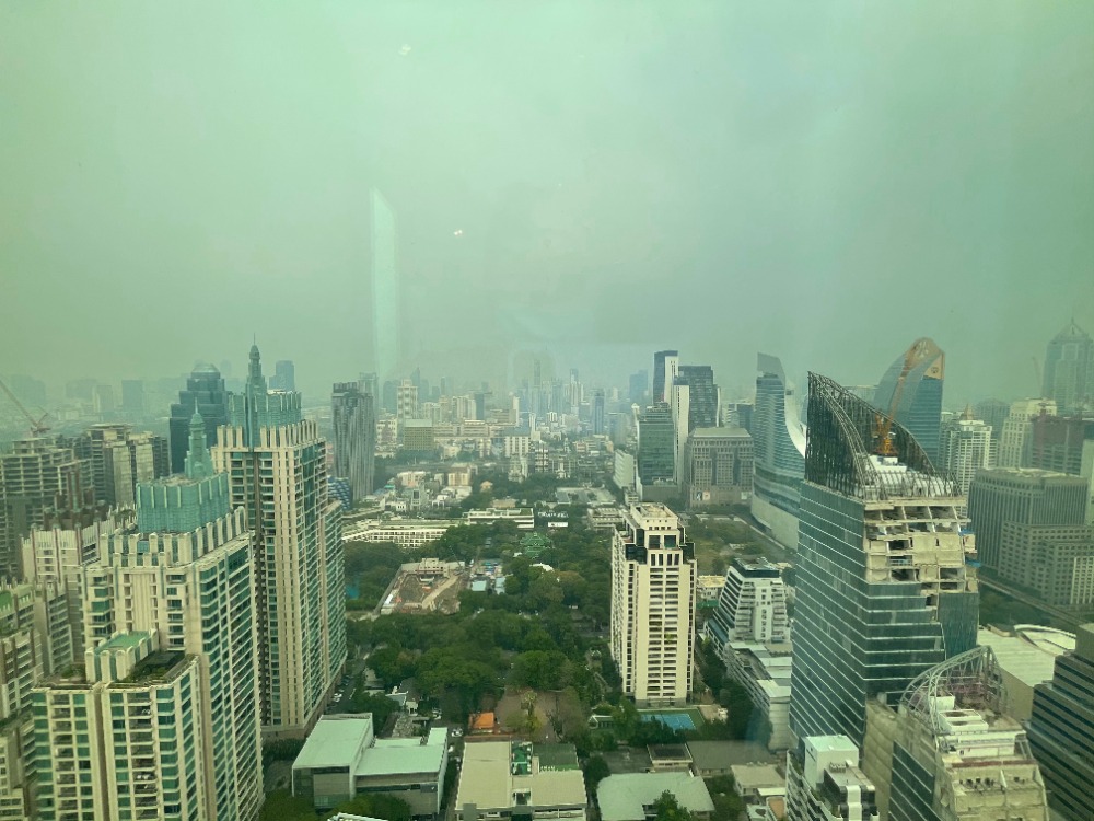 For RentCondoWitthayu, Chidlom, Langsuan, Ploenchit : 1 Bedroom Duplex - high floor on Chidlom Rd.