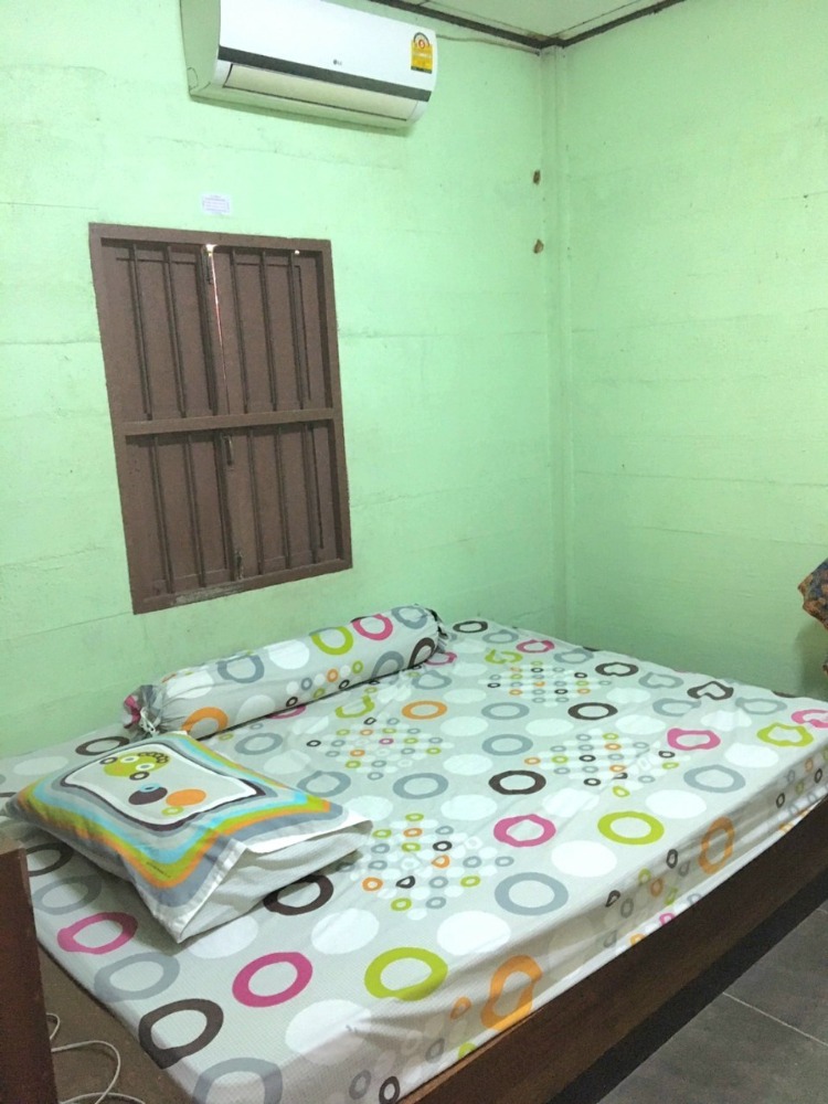 ขายบ้านนครศรีธรรมราช : ขาย บ้าน 2 ชั้น ทรงโบราณ ร่วมสมัย 102.7 ตารางวา 4 ห้องนอน 2 ห้องน้ำ ตำบล กำโลน อำเภอ ลานสกา จ.นครศรีธรรมราช ทางไป หมู่บ้านคีรีวง อากาศดีที่สุดในประเทศไทย