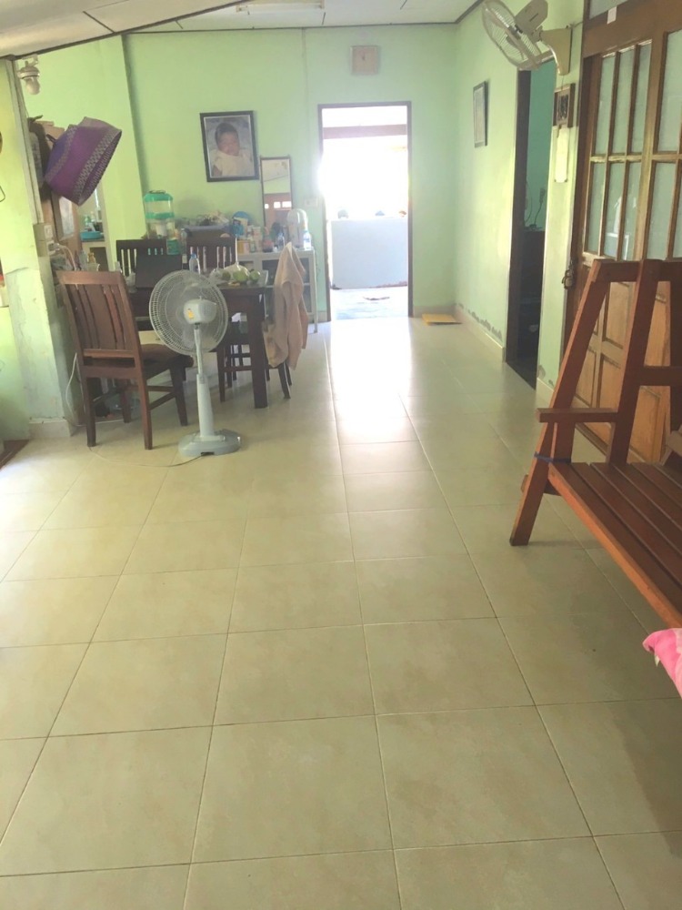 ขายบ้านนครศรีธรรมราช : ขาย บ้าน 2 ชั้น ทรงโบราณ ร่วมสมัย 102.7 ตารางวา 4 ห้องนอน 2 ห้องน้ำ ตำบล กำโลน อำเภอ ลานสกา จ.นครศรีธรรมราช ทางไป หมู่บ้านคีรีวง อากาศดีที่สุดในประเทศไทย