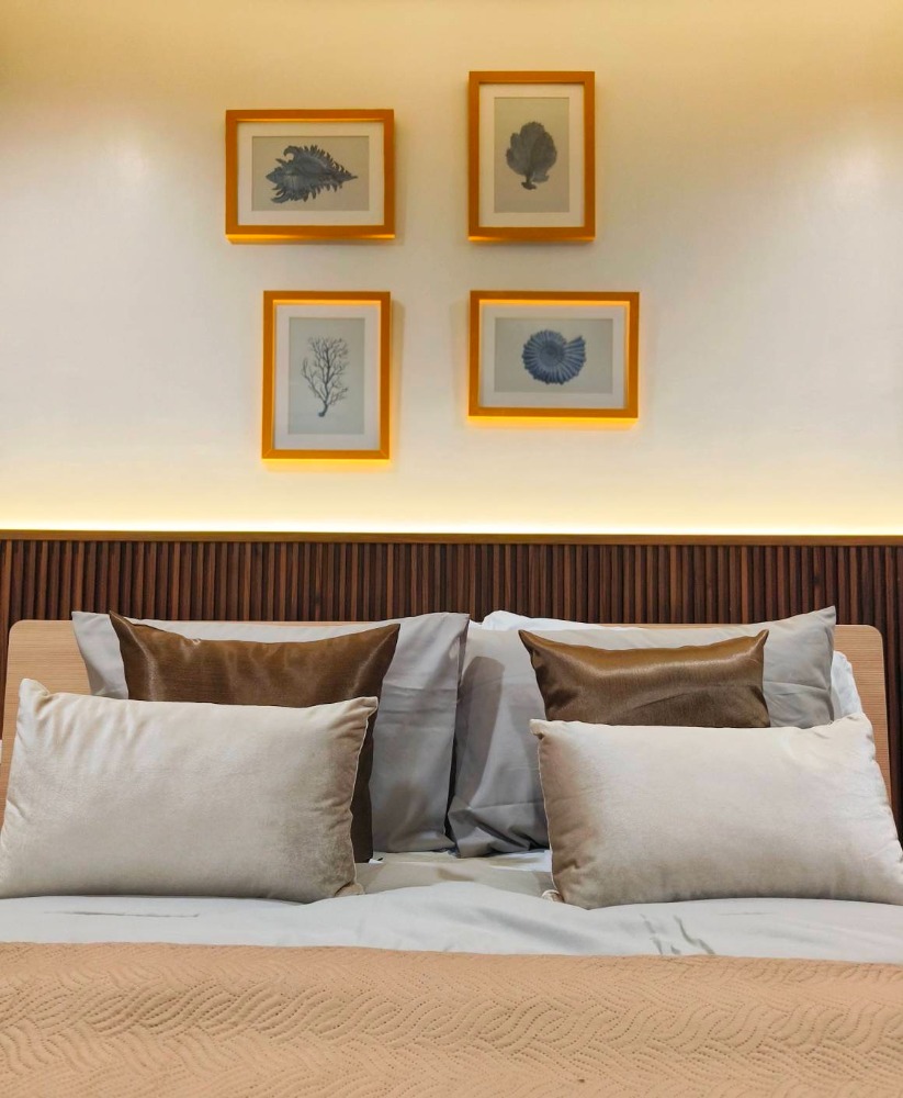 ขายคอนโดภูเก็ต : เดอะเบส เซ็นทรัล Condo for Sale in Town, Phuket