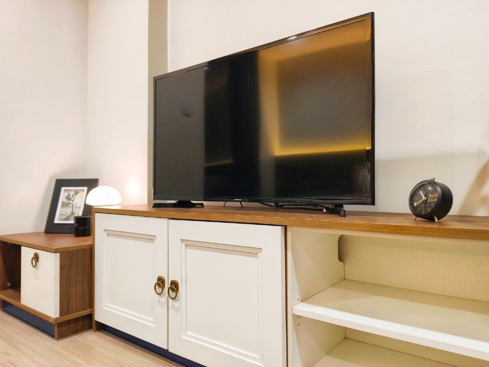 ขายคอนโดภูเก็ต : เดอะเบส เซ็นทรัล Condo for Sale in Town, Phuket