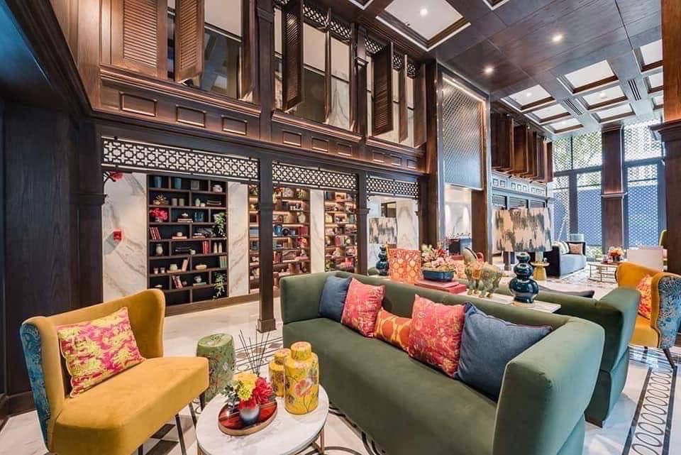 ขายคอนโดภูเก็ต : เดอะเบส เซ็นทรัล Condo for Sale in Town, Phuket