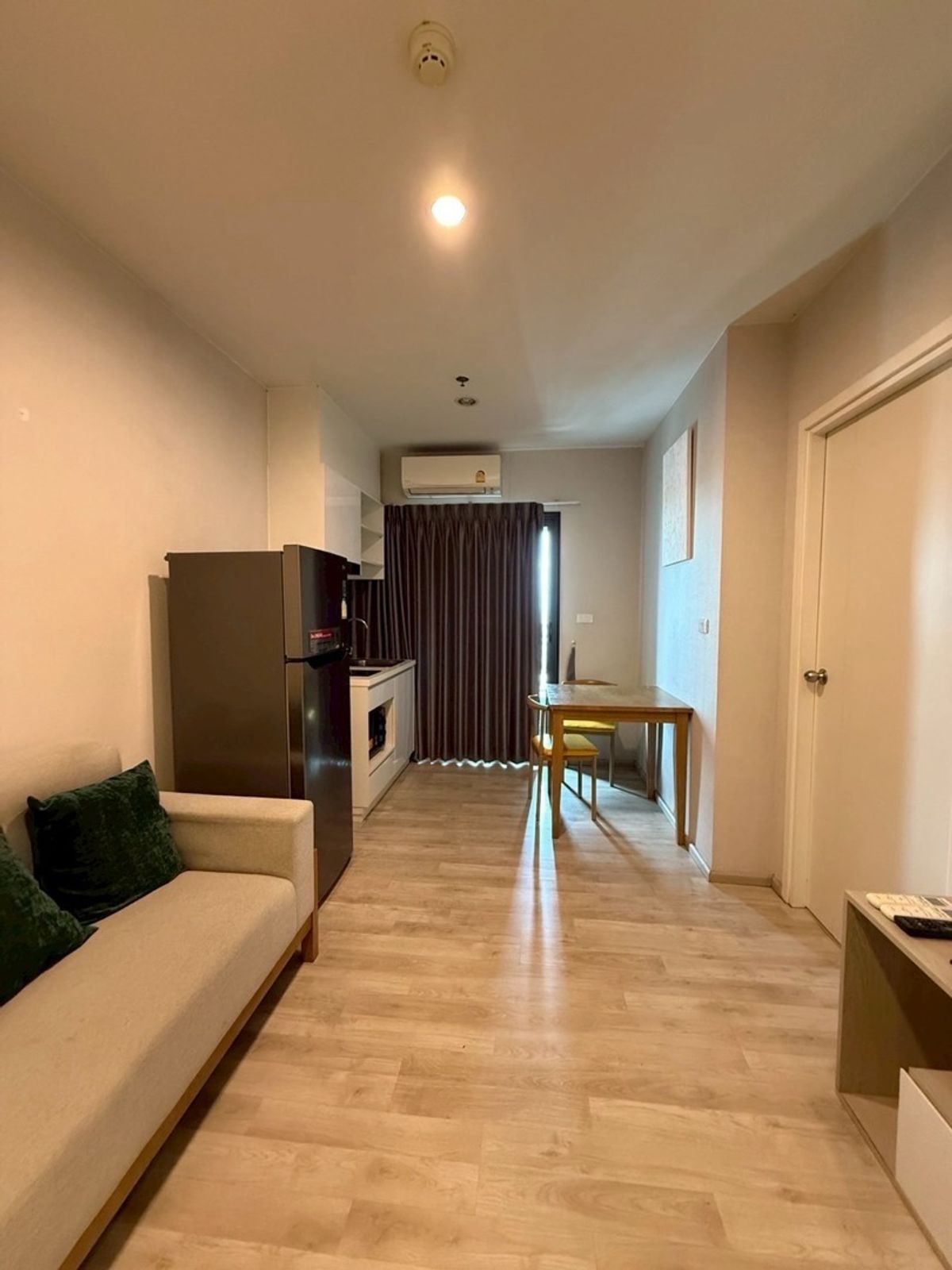 For RentCondoRama9, Petchburi, RCA : The Privacy rama9 Condo one room 29F