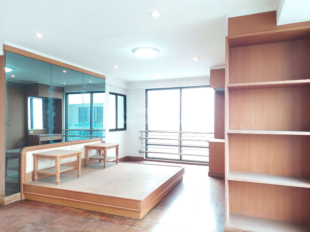 For SaleCondoPattanakan, Srinakarin : City-view Penthouse on Srinakarin Road, near two BTS lines – Regent Srinakarin Tower