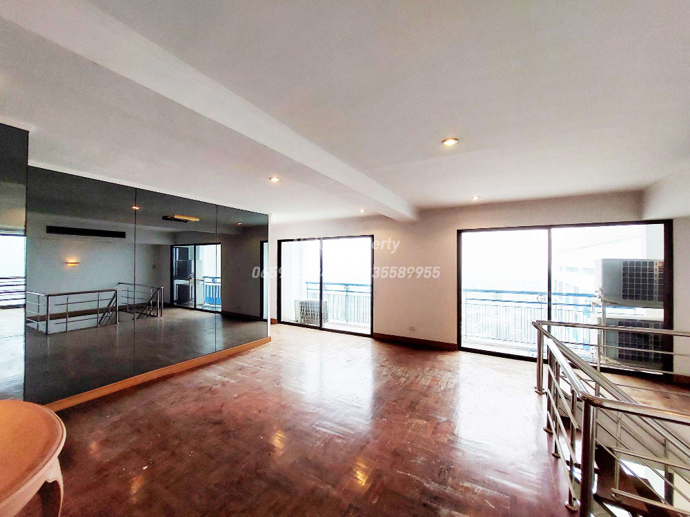 For SaleCondoPattanakan, Srinakarin : City-view Penthouse on Srinakarin Road, near two BTS lines – Regent Srinakarin Tower