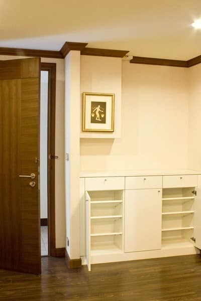 For SaleCondoSilom, Saladaeng, Bangrak : S-SLC101 Silom City Resort, 4th floor, city view, 44 sq m., 1 bedroom, 1 bathroom, 5.28 million. 064-959-8900