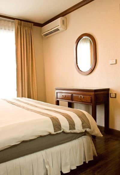 For SaleCondoSilom, Saladaeng, Bangrak : S-SLC101 Silom City Resort, 4th floor, city view, 44 sq m., 1 bedroom, 1 bathroom, 5.28 million. 064-959-8900