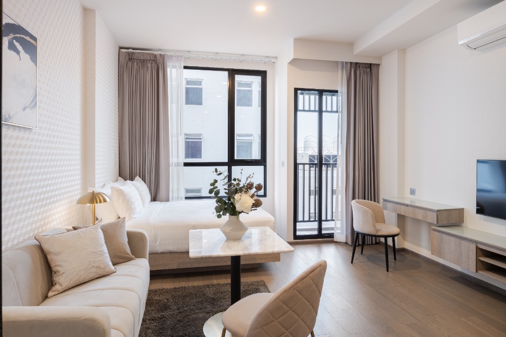 For RentCondoRatchathewi,Phayathai : 🔥Available🔥 Condo for rent, Park Origin Phayathai 1 Bedroom walk in closet 29 sq m. 🔥 Near BTS Phaya Thai, new room, high ceiling, beautifully decorated, fully furnished, free WI-FI.