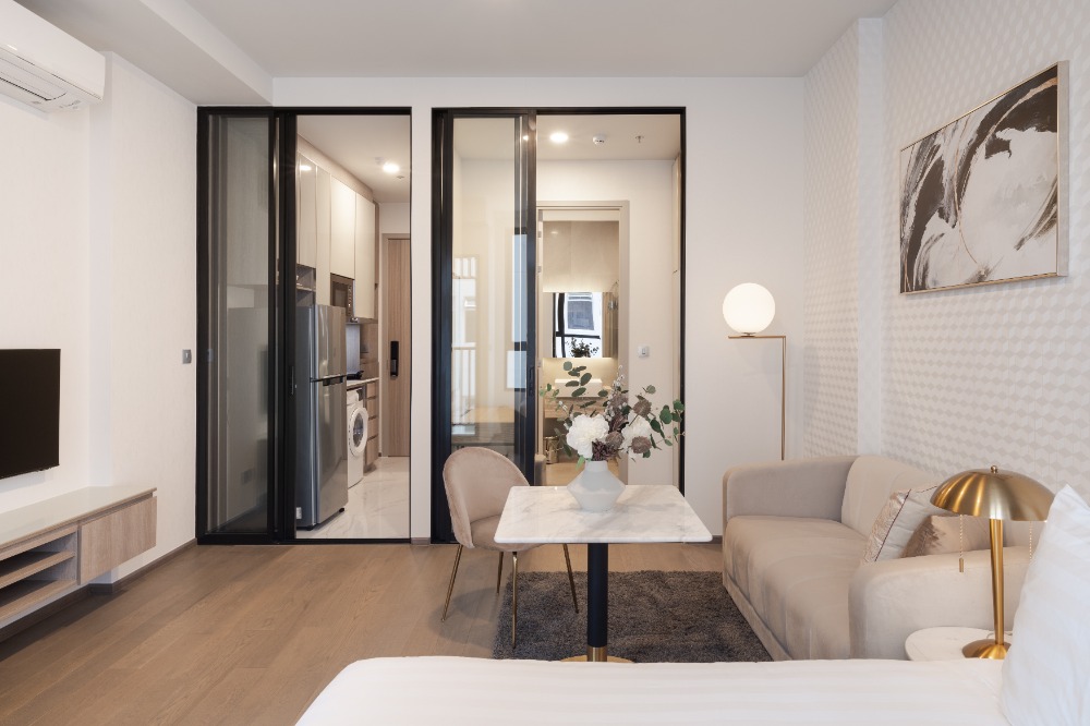 For RentCondoRatchathewi,Phayathai : 🔥Available🔥 Condo for rent, Park Origin Phayathai 1 Bedroom walk in closet 29 sq m. 🔥 Near BTS Phaya Thai, new room, high ceiling, beautifully decorated, fully furnished, free WI-FI.