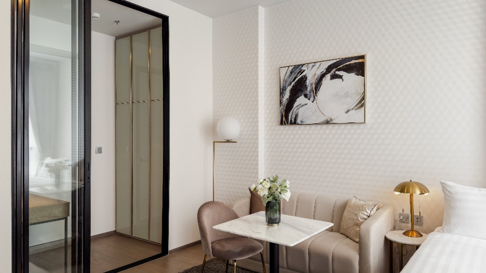 For RentCondoRatchathewi,Phayathai : 🔥Available🔥 Condo for rent, Park Origin Phayathai 1 Bedroom walk in closet 29 sq m. 🔥 Near BTS Phaya Thai, new room, high ceiling, beautifully decorated, fully furnished, free WI-FI.