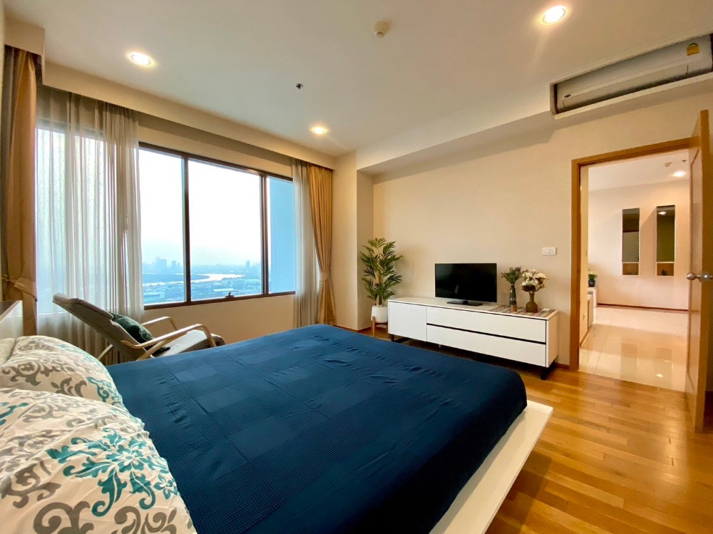 For RentCondoSukhumvit, Asoke, Thonglor : The Emporio Place for rent 55k